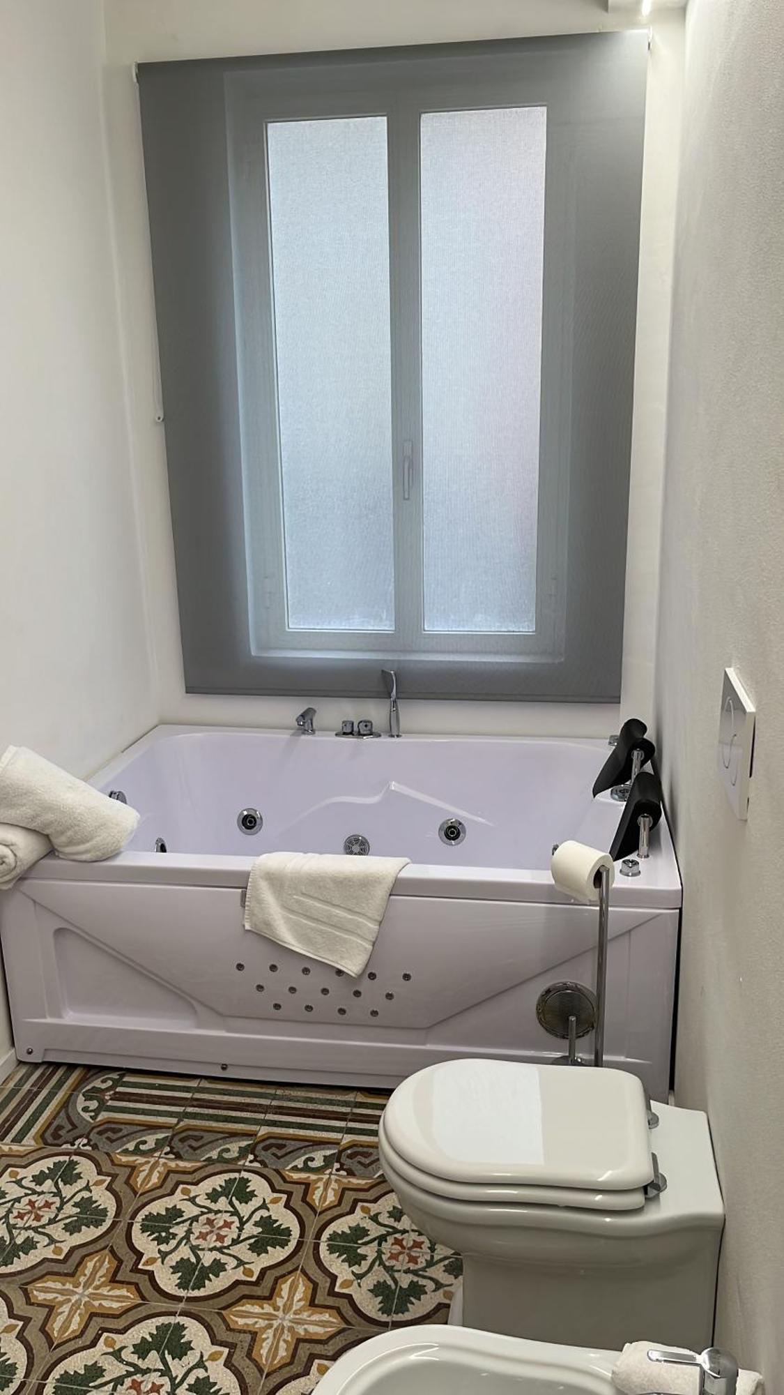 Rosarias Rooms マンフレドーニア エクステリア 写真